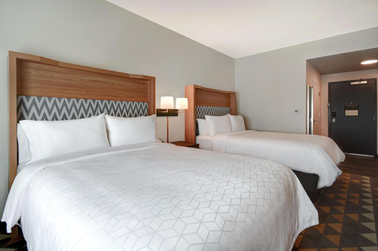 Holiday Inn - Erie By Ihg Zewnętrze zdjęcie