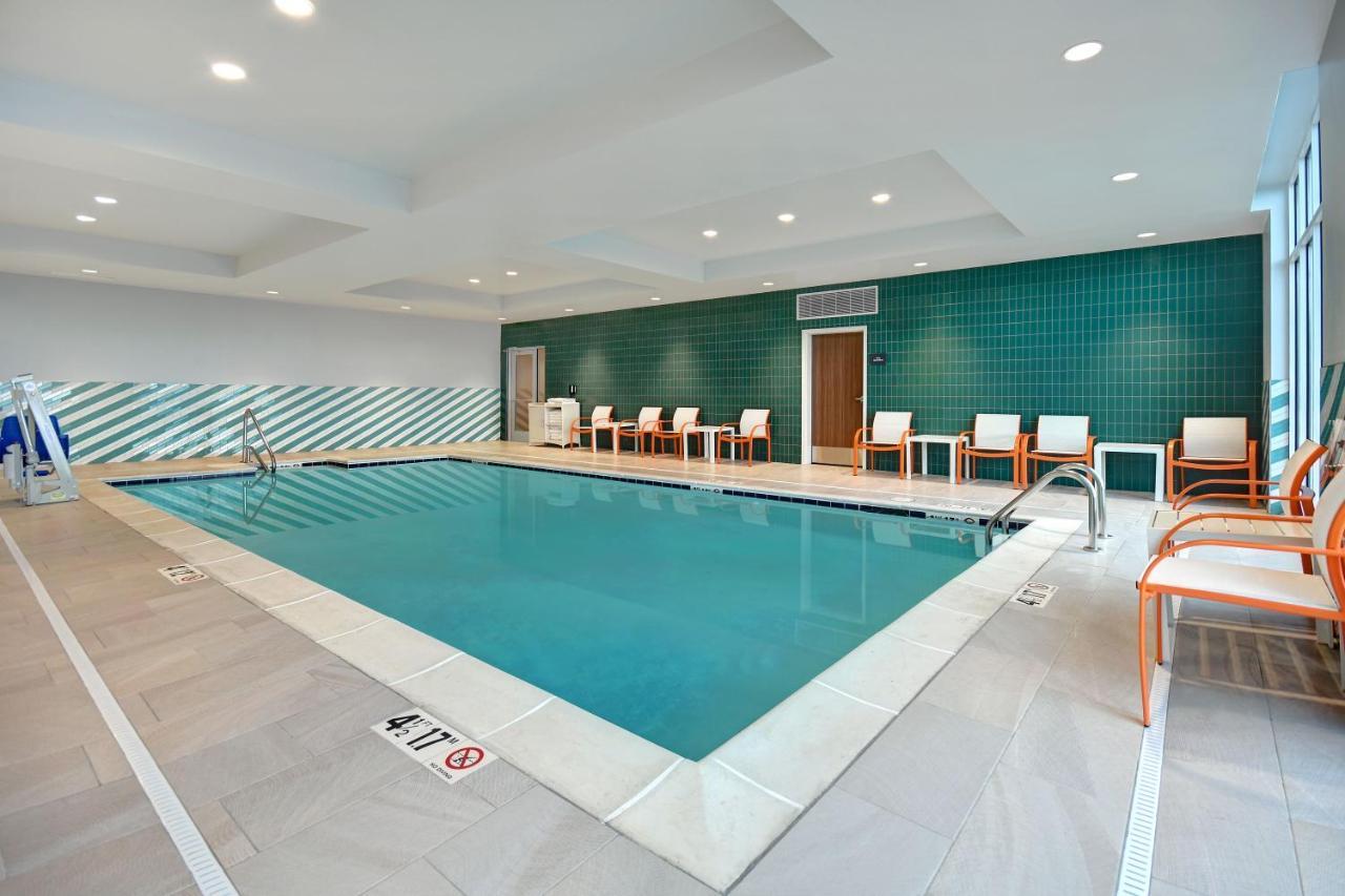 Holiday Inn - Erie By Ihg Zewnętrze zdjęcie